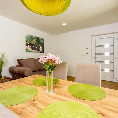 Relax Derossi 2 Crikvenica