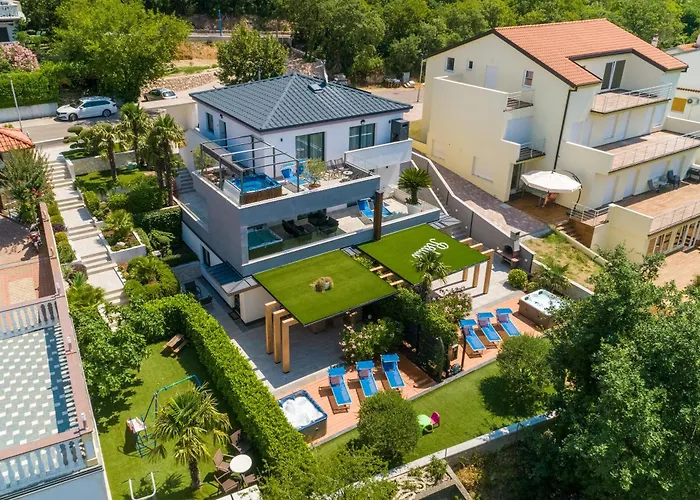 Relax Derossi 2 * קריקווניצה